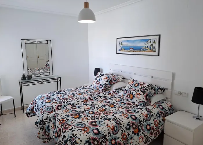 Spacious 2 Bedroom In Lomas De Campoamor, La Fuente, Orihuela Costa Lägenhet